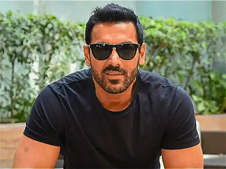 देश में माइनॉरिटी सेफ नहीं पर बोले जॉन अब्राहम:मैं खुद अल्पसंख्यक हूं, मुझे भारतीय होने पर गर्व है, मैंने कभी असुरक्षित महसूस नहीं किया’