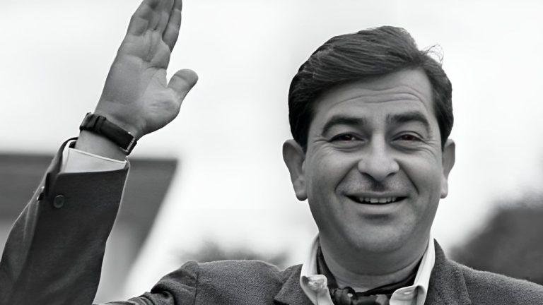 मुंबई से 7200 किलोमीटर दूर जाकर राज कपूर ने की ऐसी हरकत, वॉर्निंग के बाद भी नहीं माने, भरना पड़ा जुर्माना