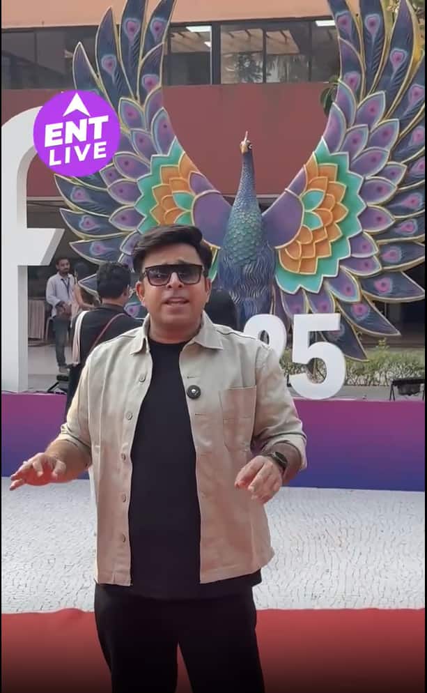 IFFI गोवा 2025: मुकेश छाबड़ा, सुपर्ण वर्मा और अन्य ने सिनेमा के उत्सवी ग्लैमर में और अधिक फिल्मी रंग भरा